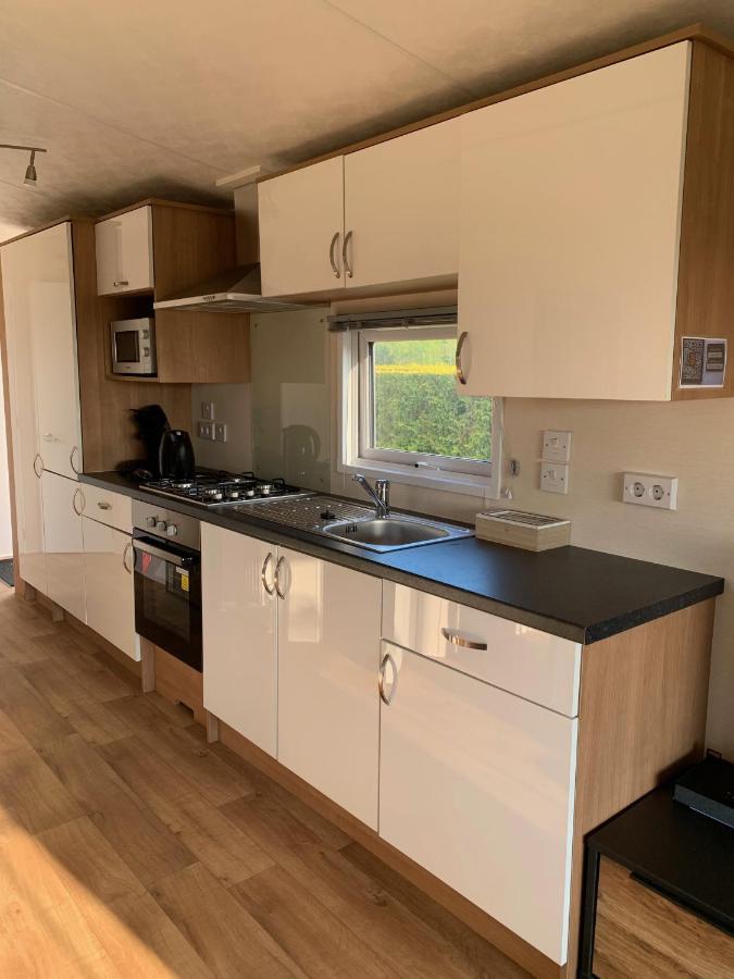 Chalet Rivendell Menaldum Ngoại thất bức ảnh
