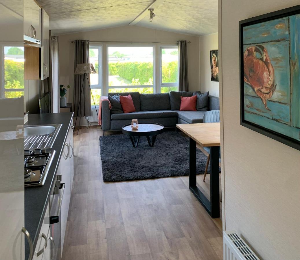 Chalet Rivendell Menaldum Ngoại thất bức ảnh