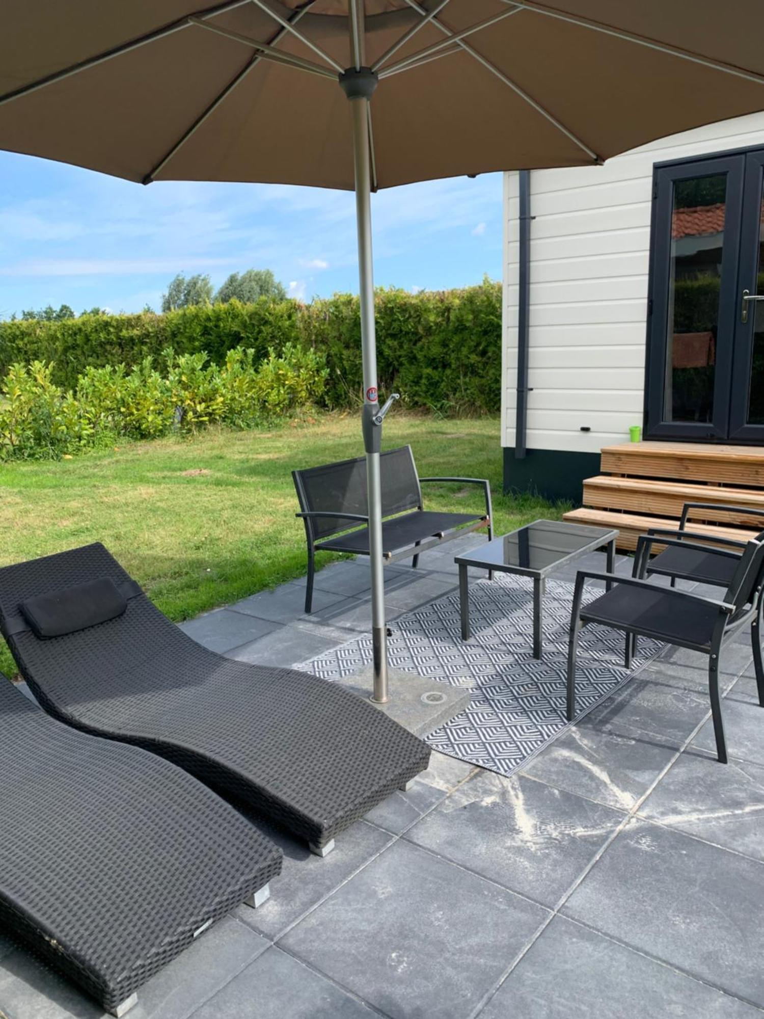 Chalet Rivendell Menaldum Ngoại thất bức ảnh