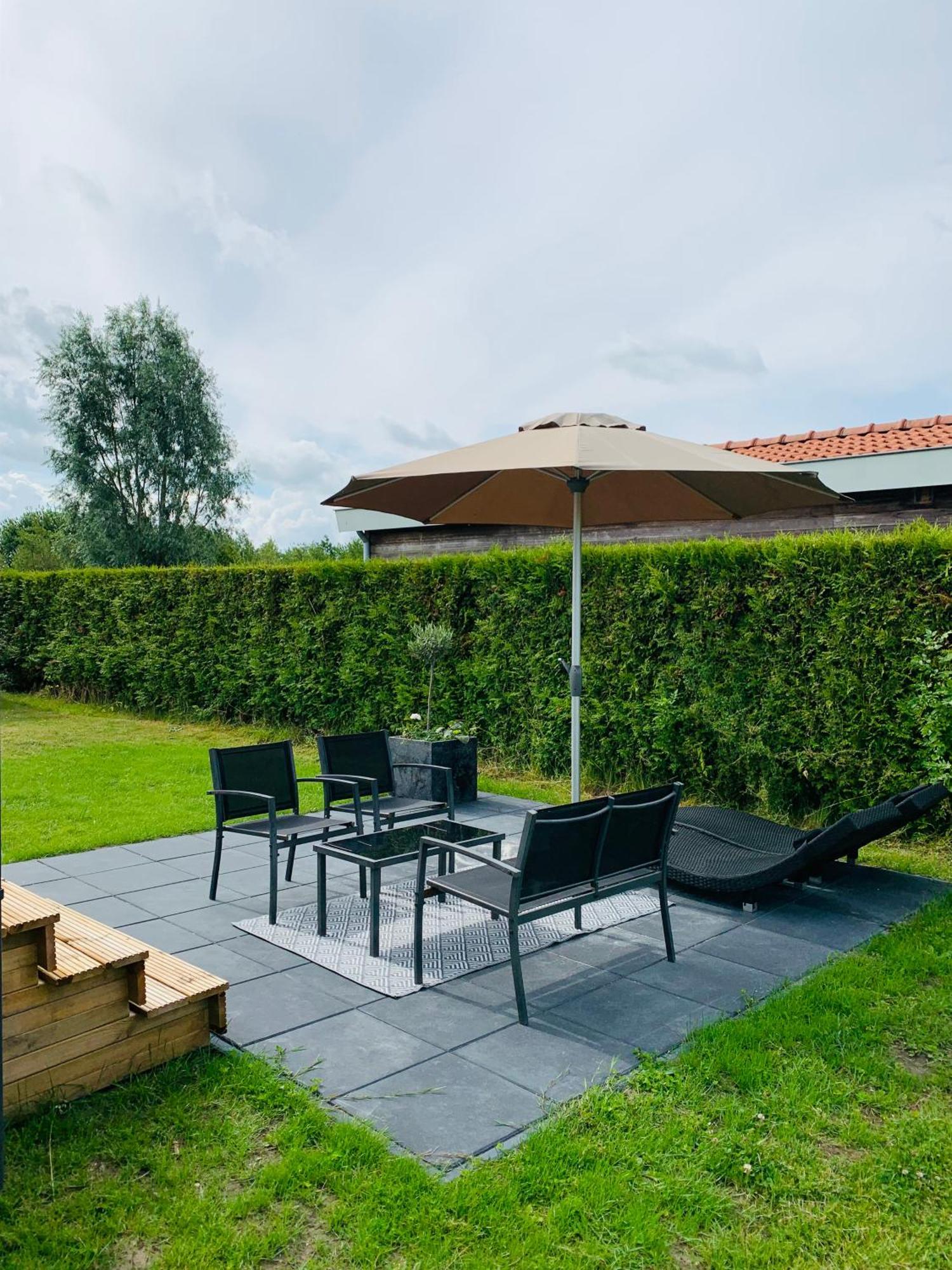 Chalet Rivendell Menaldum Ngoại thất bức ảnh